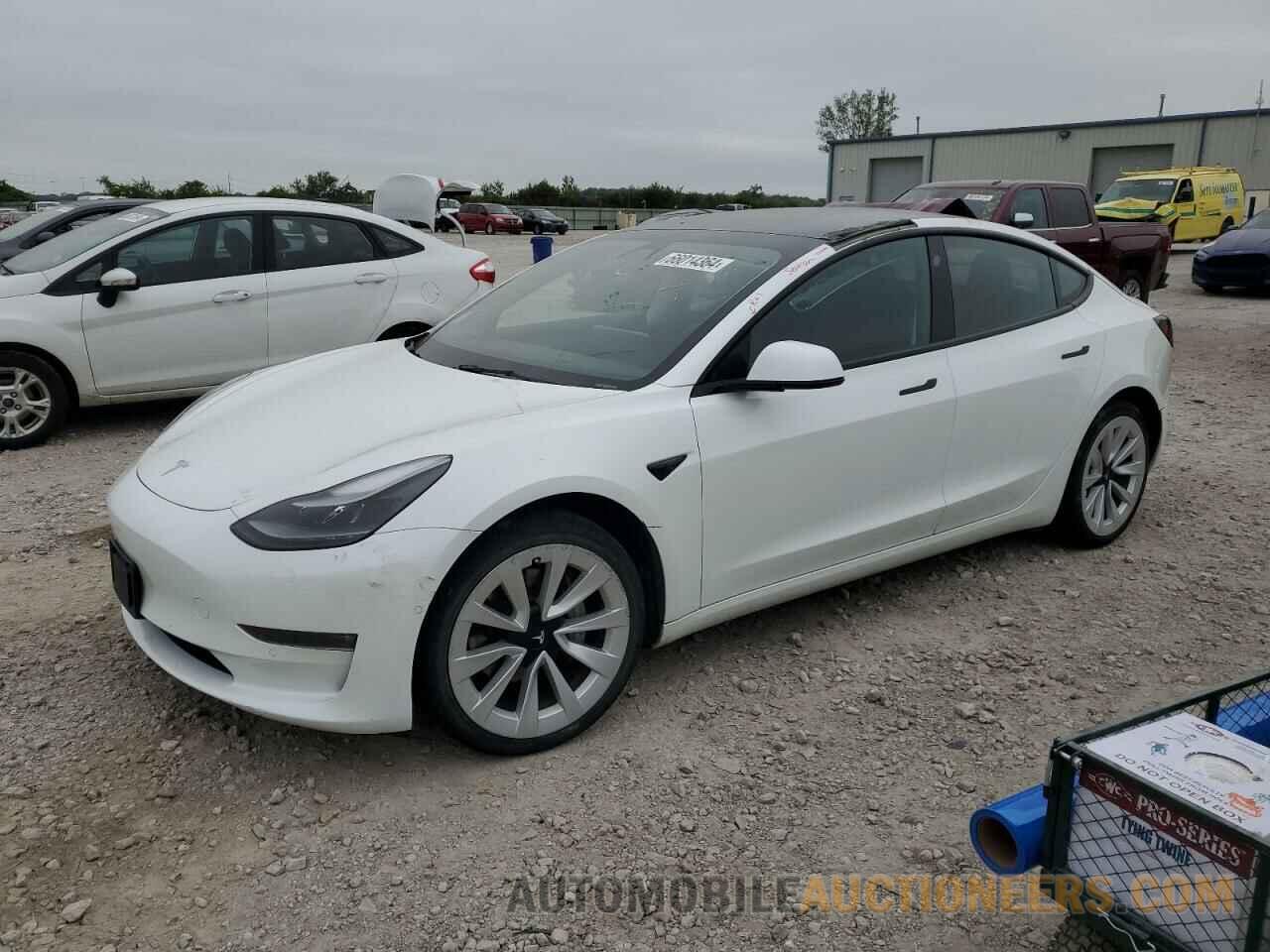 5YJ3E1EB2NF143040 TESLA MODEL 3 2022