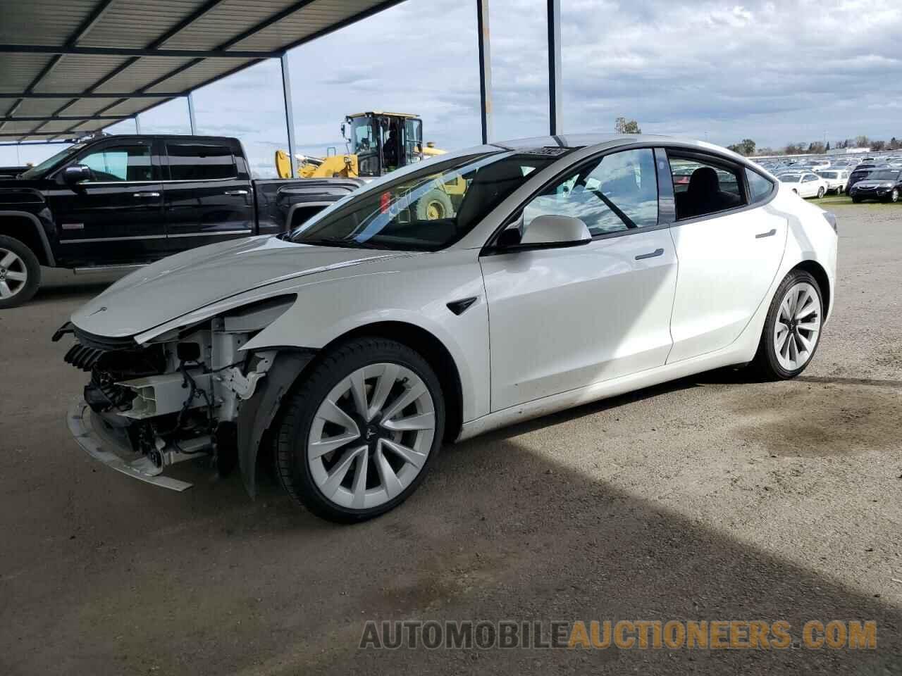 5YJ3E1EB2NF143085 TESLA MODEL 3 2022