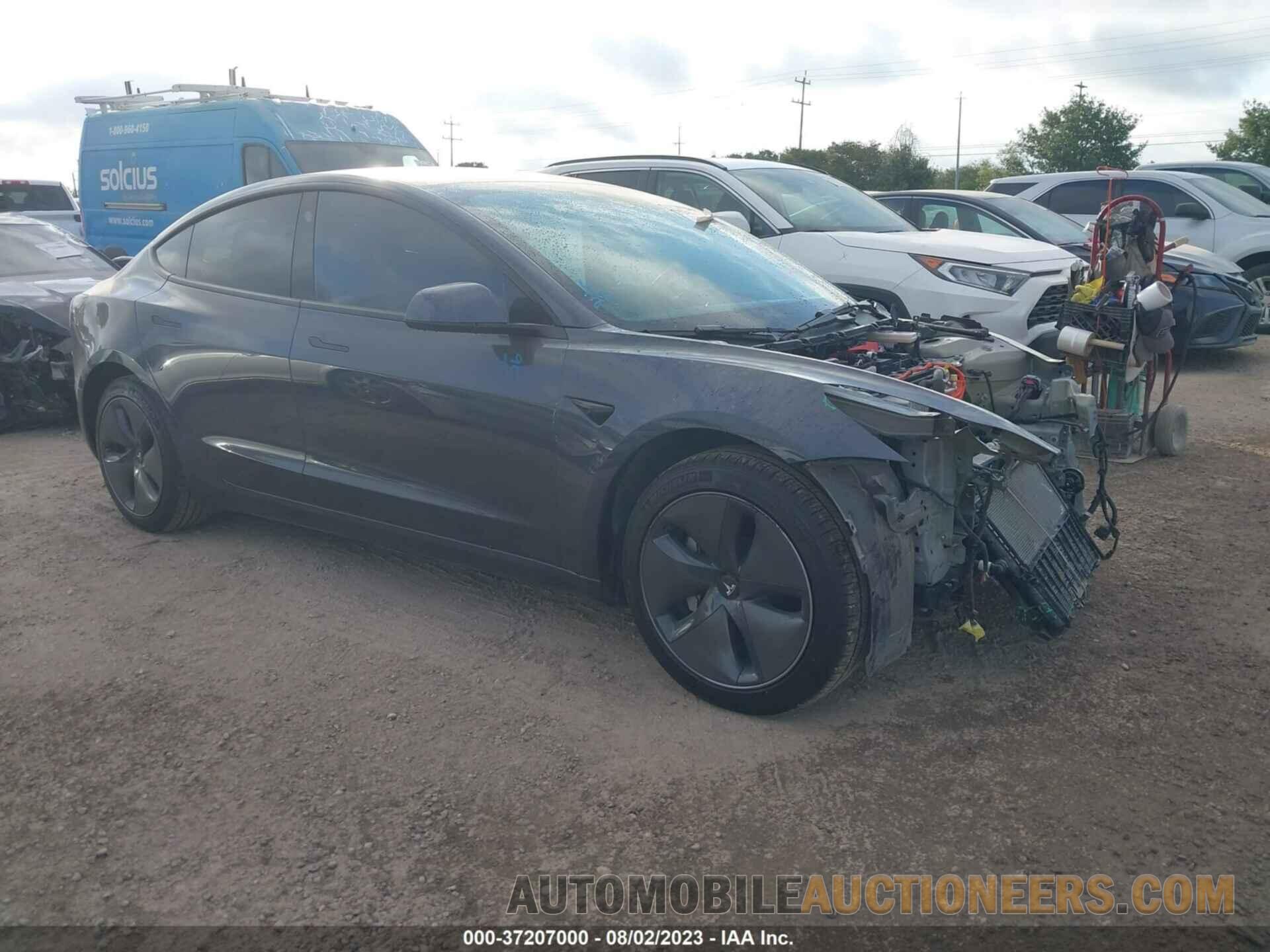 5YJ3E1EB2NF153020 TESLA MODEL 3 2022