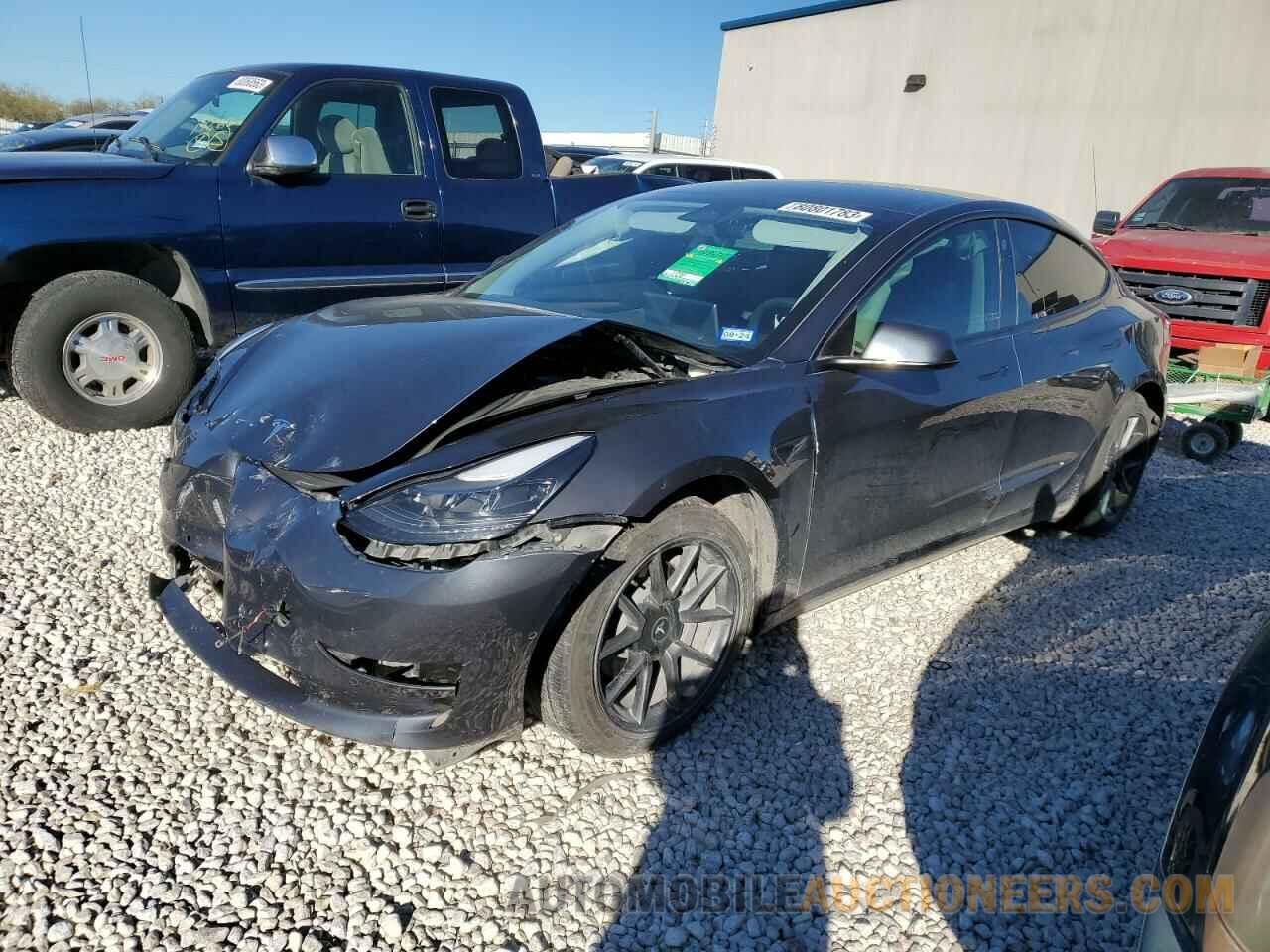 5YJ3E1EB2NF172117 TESLA MODEL 3 2022