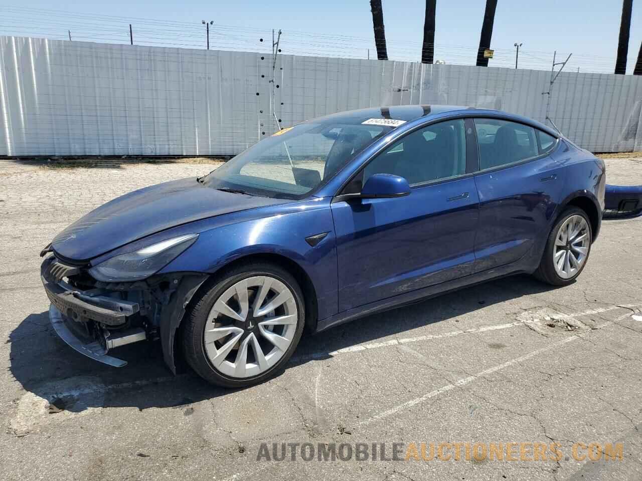 5YJ3E1EB2NF188608 TESLA MODEL 3 2022