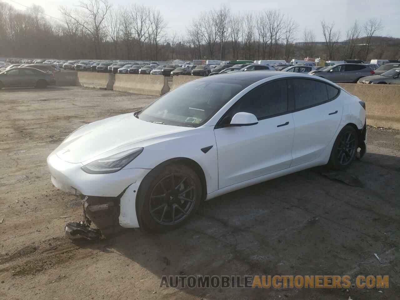 5YJ3E1EB2NF246216 TESLA MODEL 3 2022