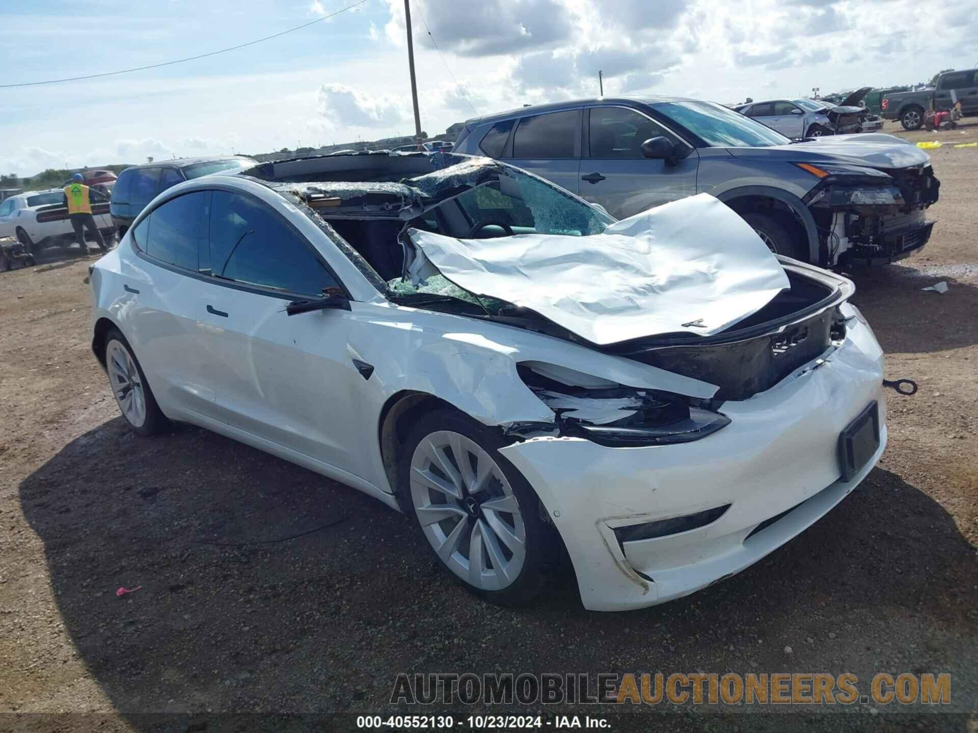 5YJ3E1EB2NF246703 TESLA MODEL 3 2022