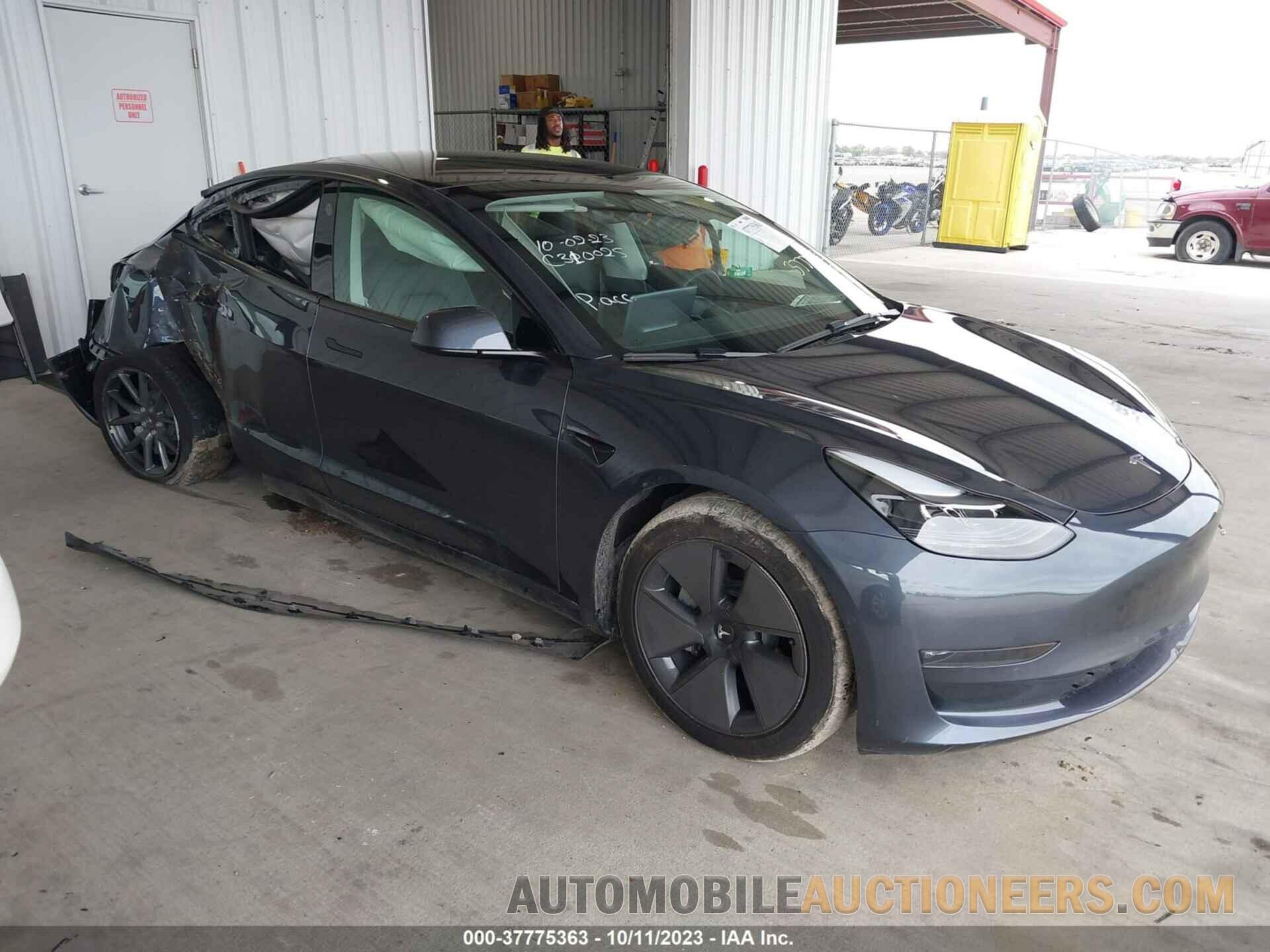 5YJ3E1EB2NF273643 TESLA MODEL 3 2022