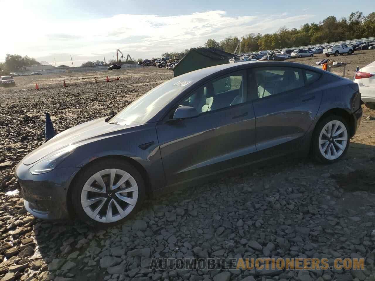 5YJ3E1EB2NF287185 TESLA MODEL 3 2022