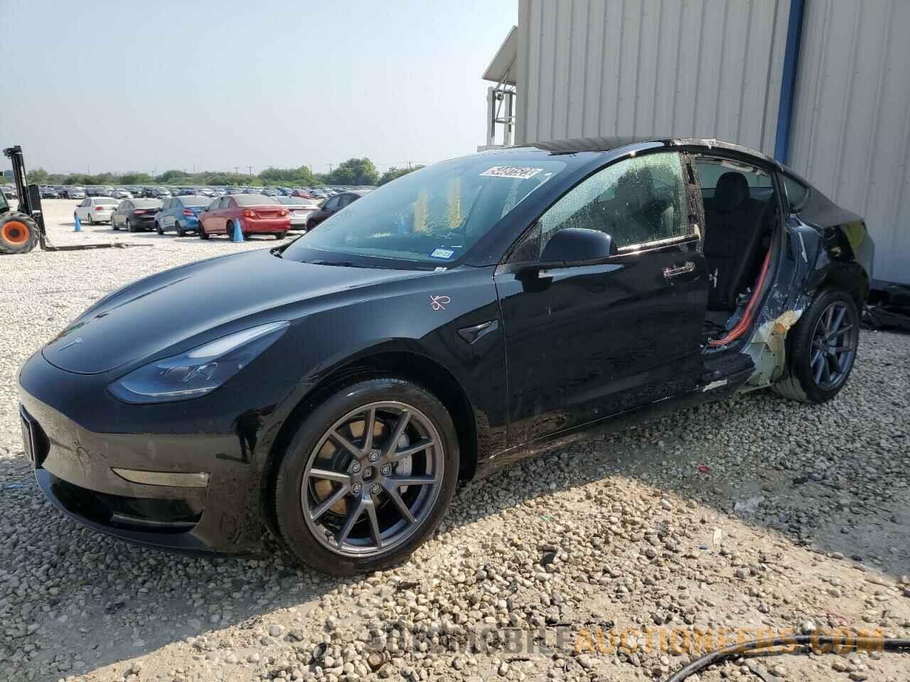 5YJ3E1EB2NF288451 TESLA MODEL 3 2022