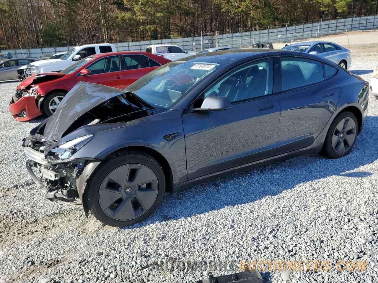 5YJ3E1EB2NF323375 TESLA MODEL 3 2022