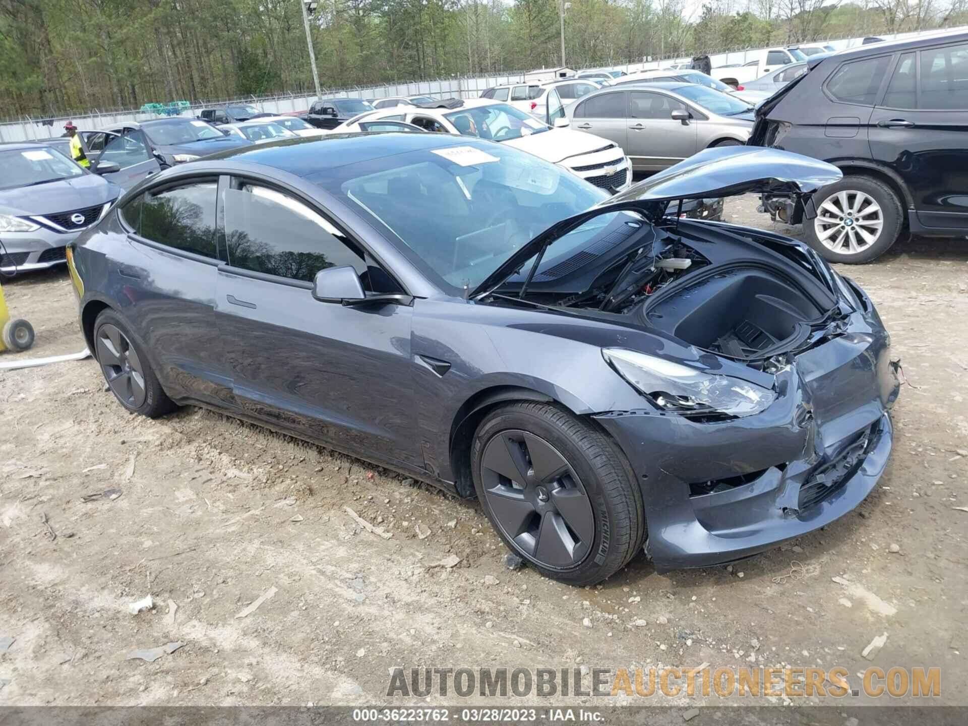 5YJ3E1EB2NF331668 TESLA MODEL 3 2022