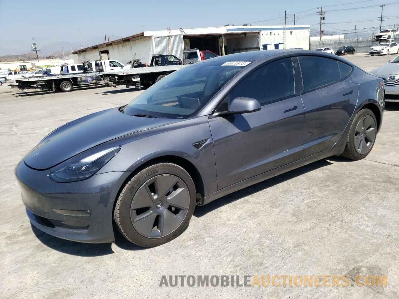 5YJ3E1EB2NF333582 TESLA MODEL 3 AW 2022