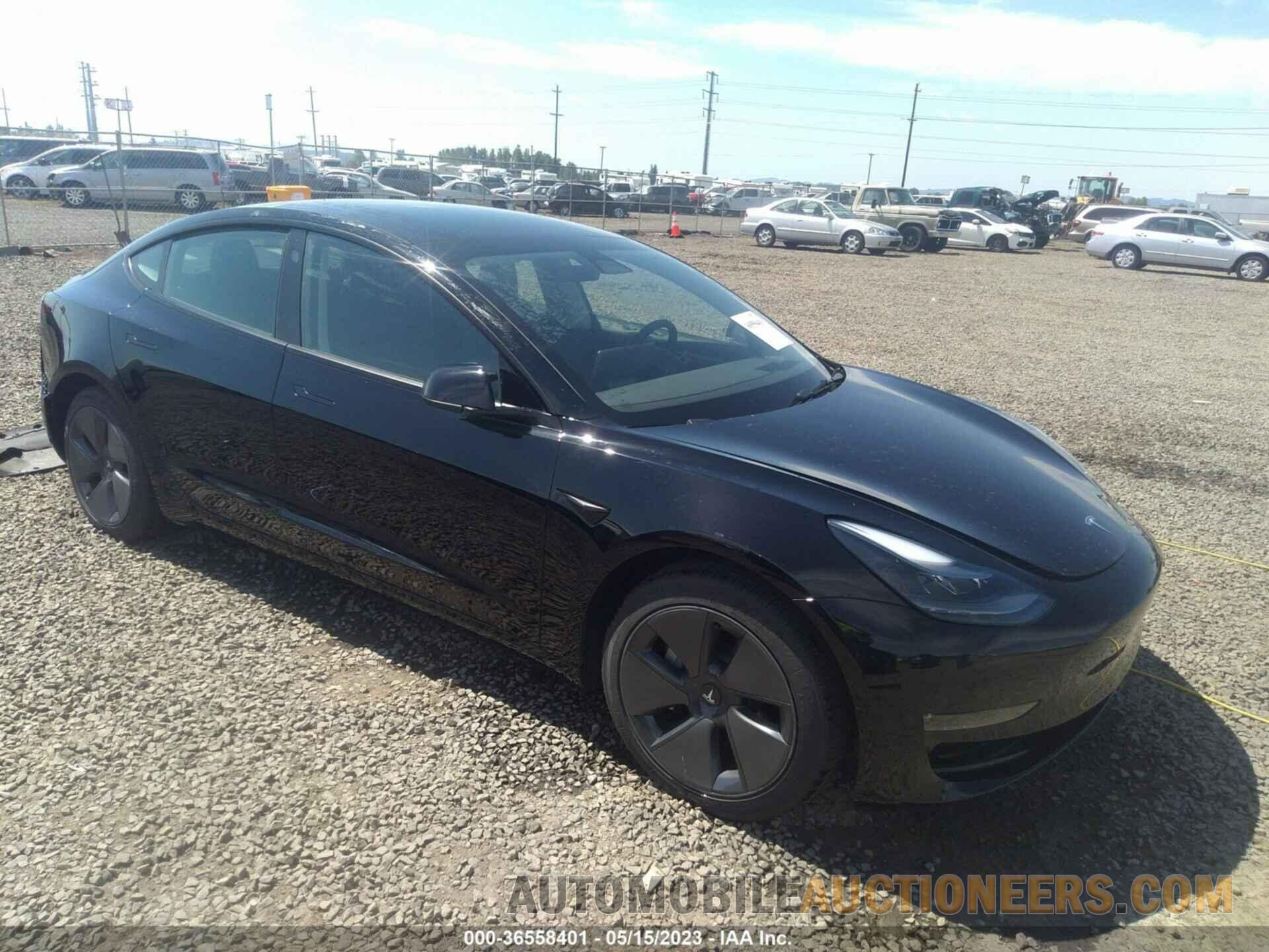 5YJ3E1EB2NF334621 TESLA MODEL 3 2022