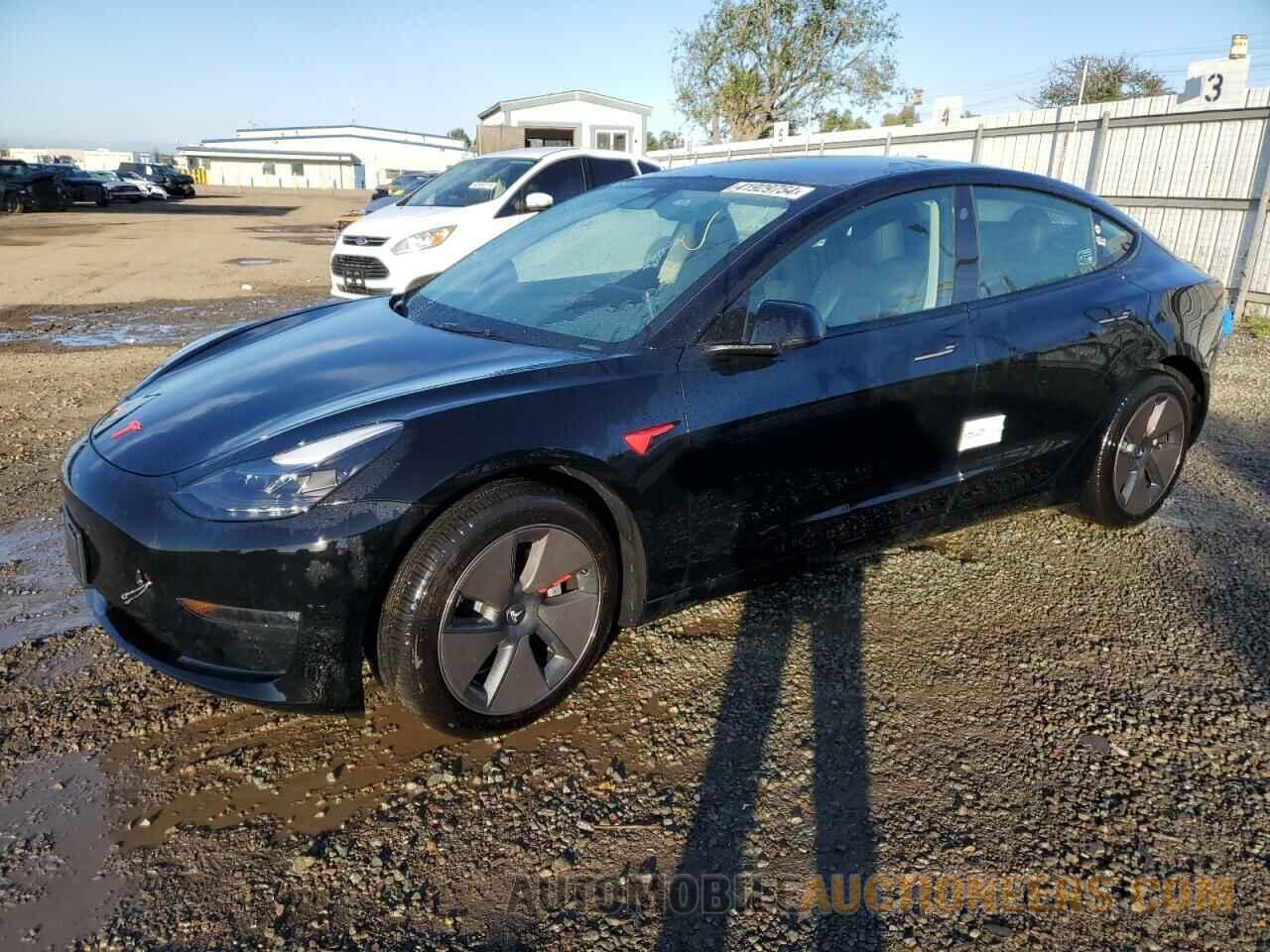 5YJ3E1EB2PF623856 TESLA MODEL 3 2023