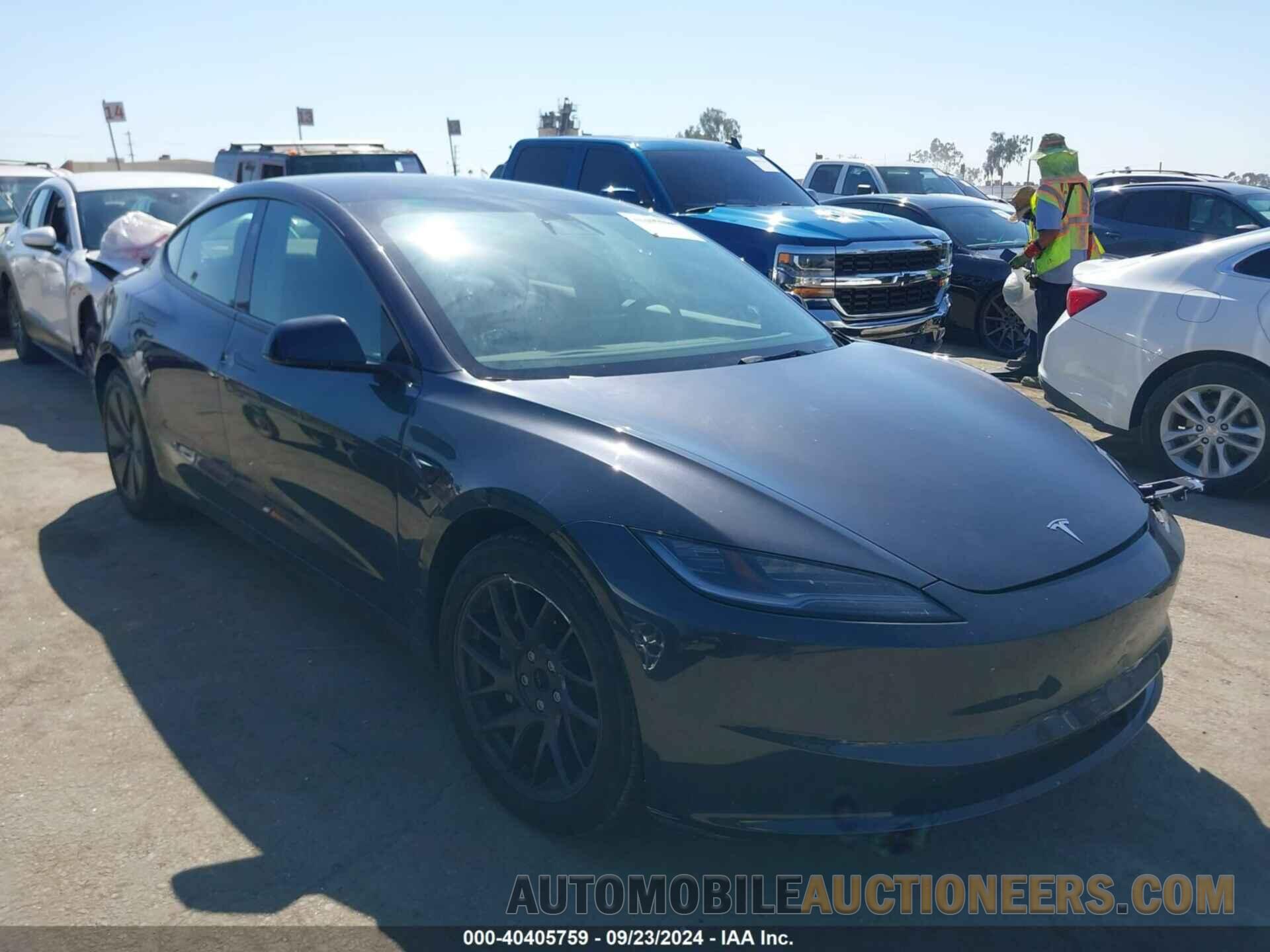 5YJ3E1EB2RF741859 TESLA MODEL 3 2024