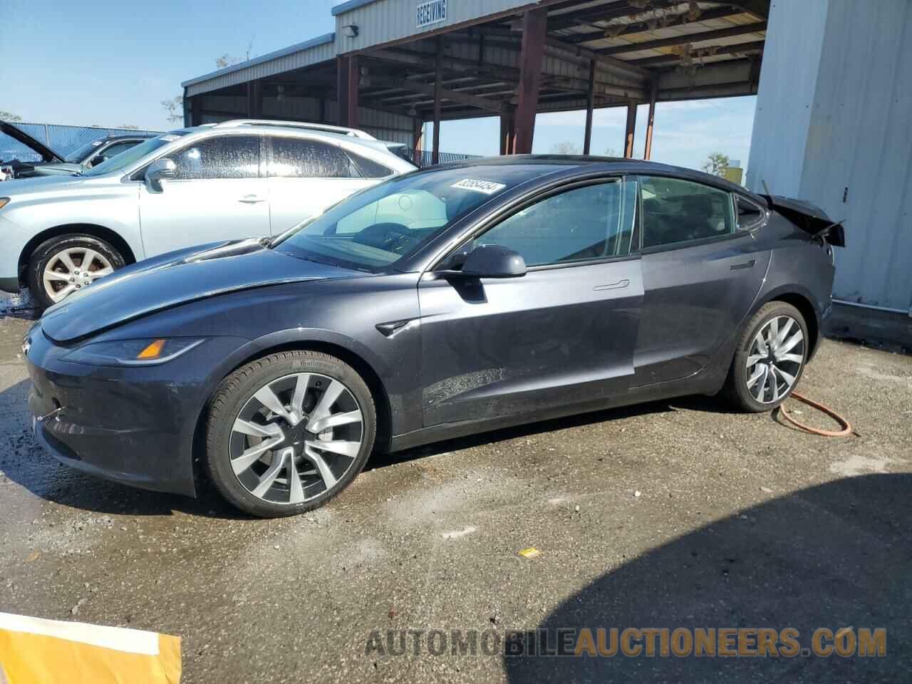 5YJ3E1EB2RF817080 TESLA MODEL 3 2024