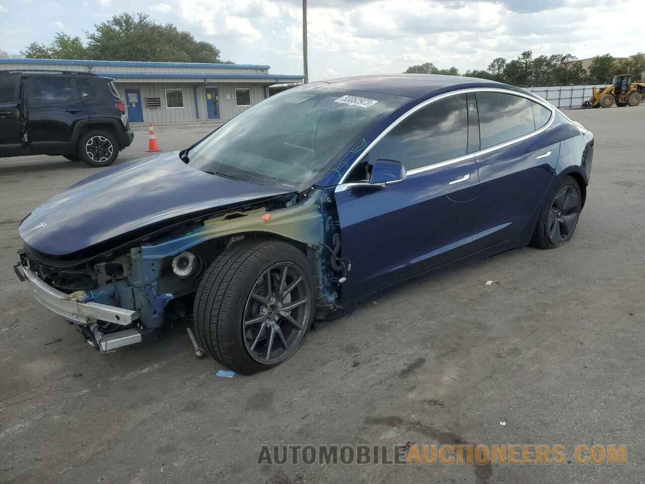 5YJ3E1EB3JF064695 TESLA MODEL 3 2018