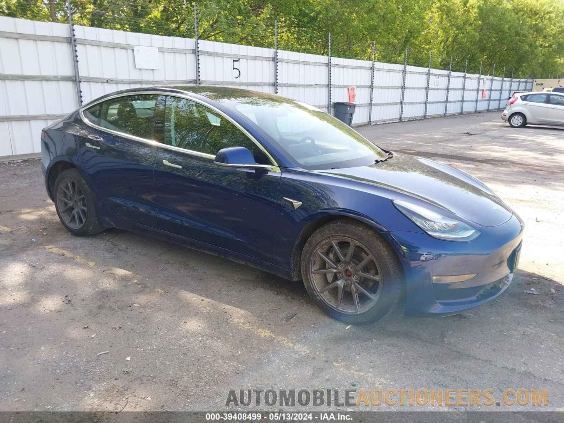 5YJ3E1EB3JF064972 TESLA MODEL 3 2018