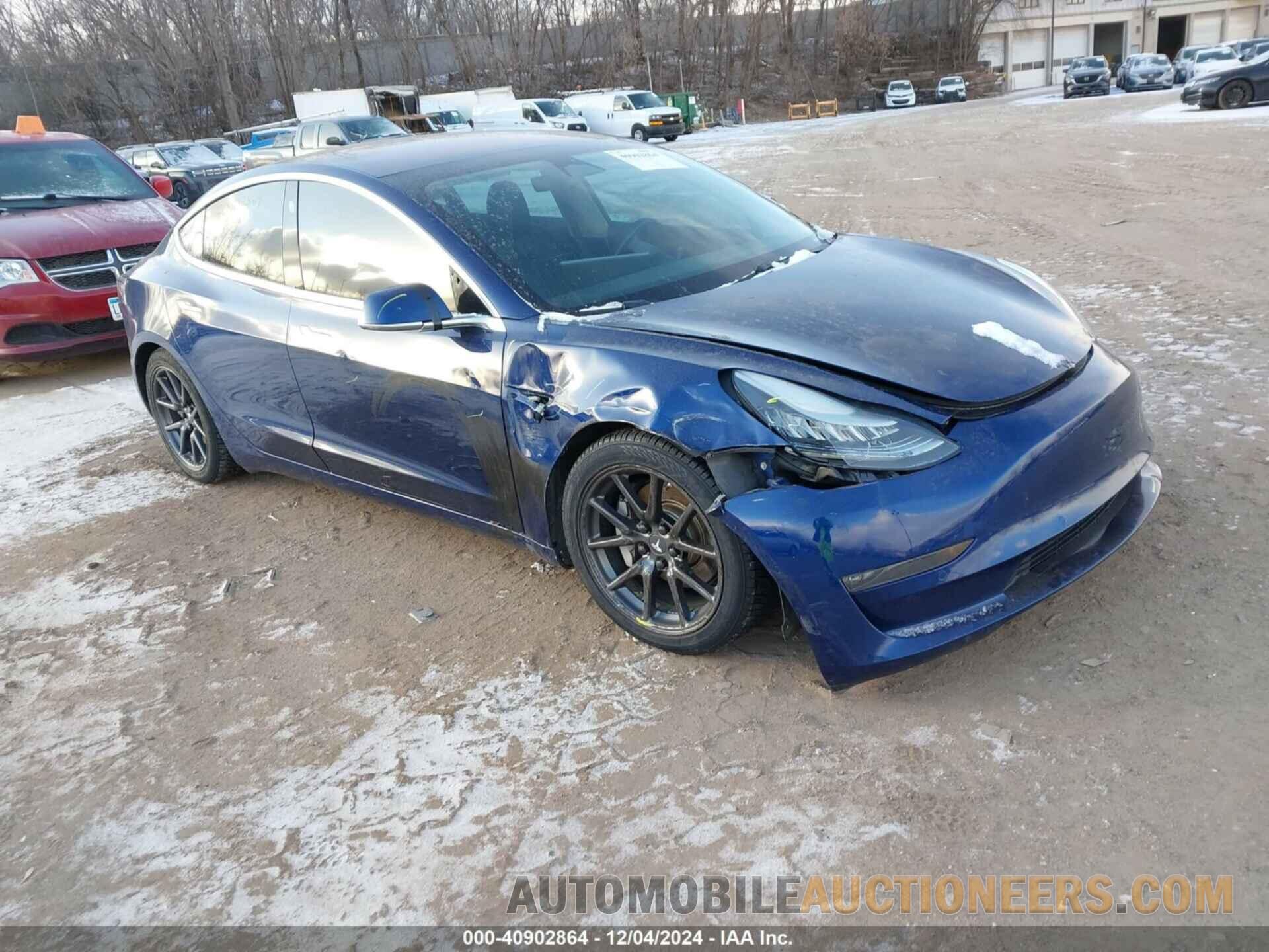 5YJ3E1EB3JF064986 TESLA MODEL 3 2018