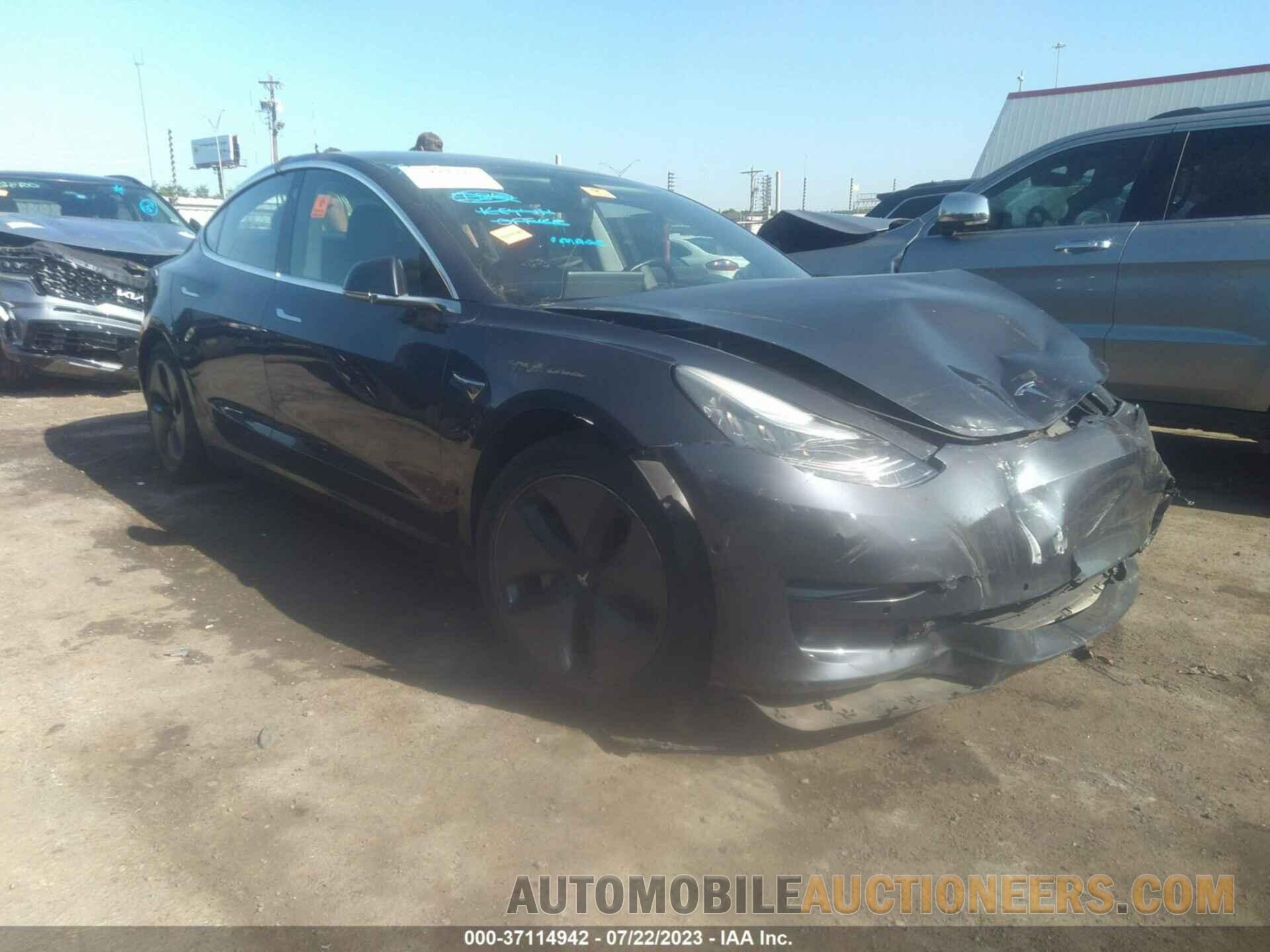 5YJ3E1EB3JF066530 TESLA MODEL 3 2018