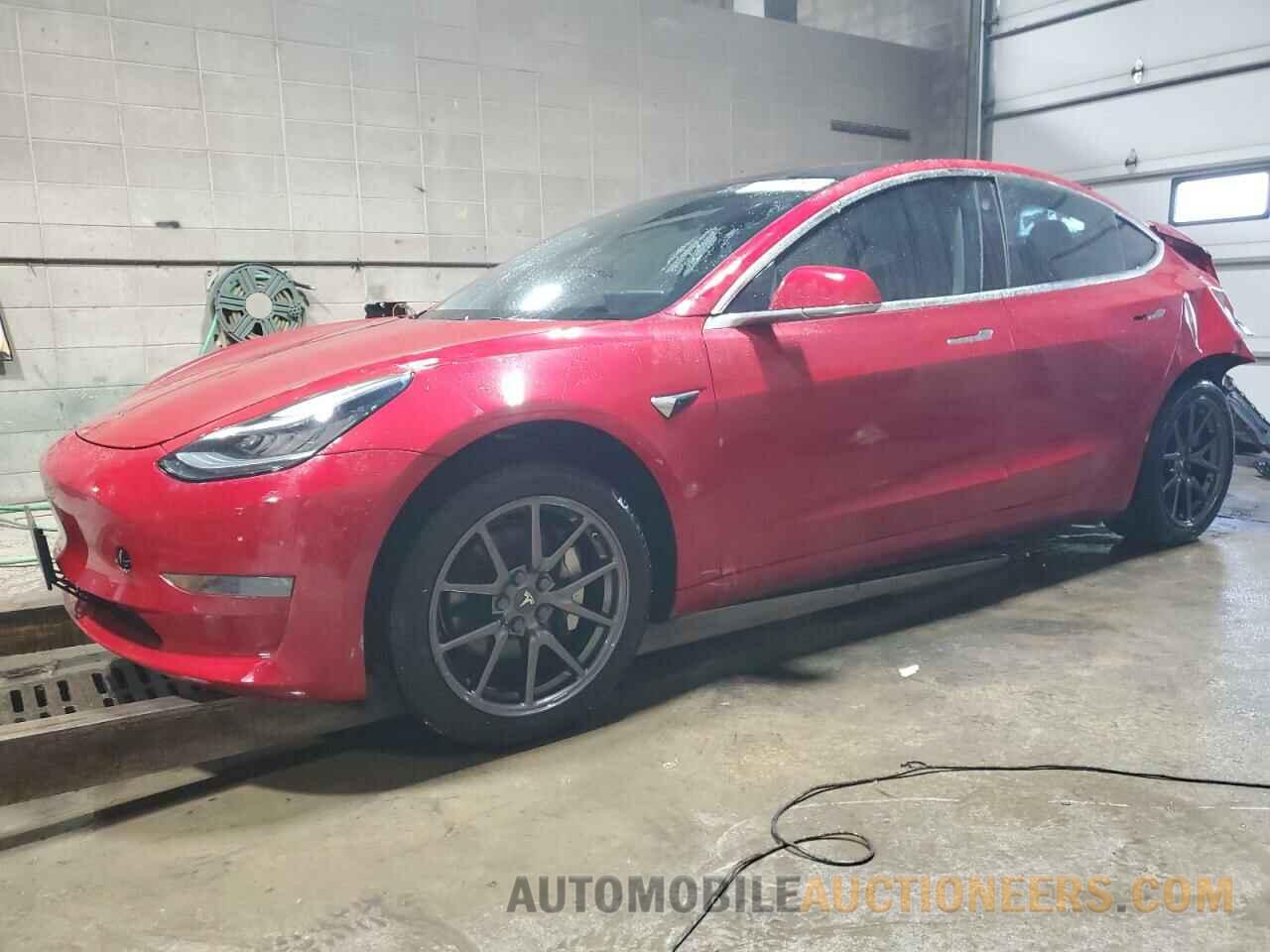 5YJ3E1EB3JF069542 TESLA MODEL 3 2018