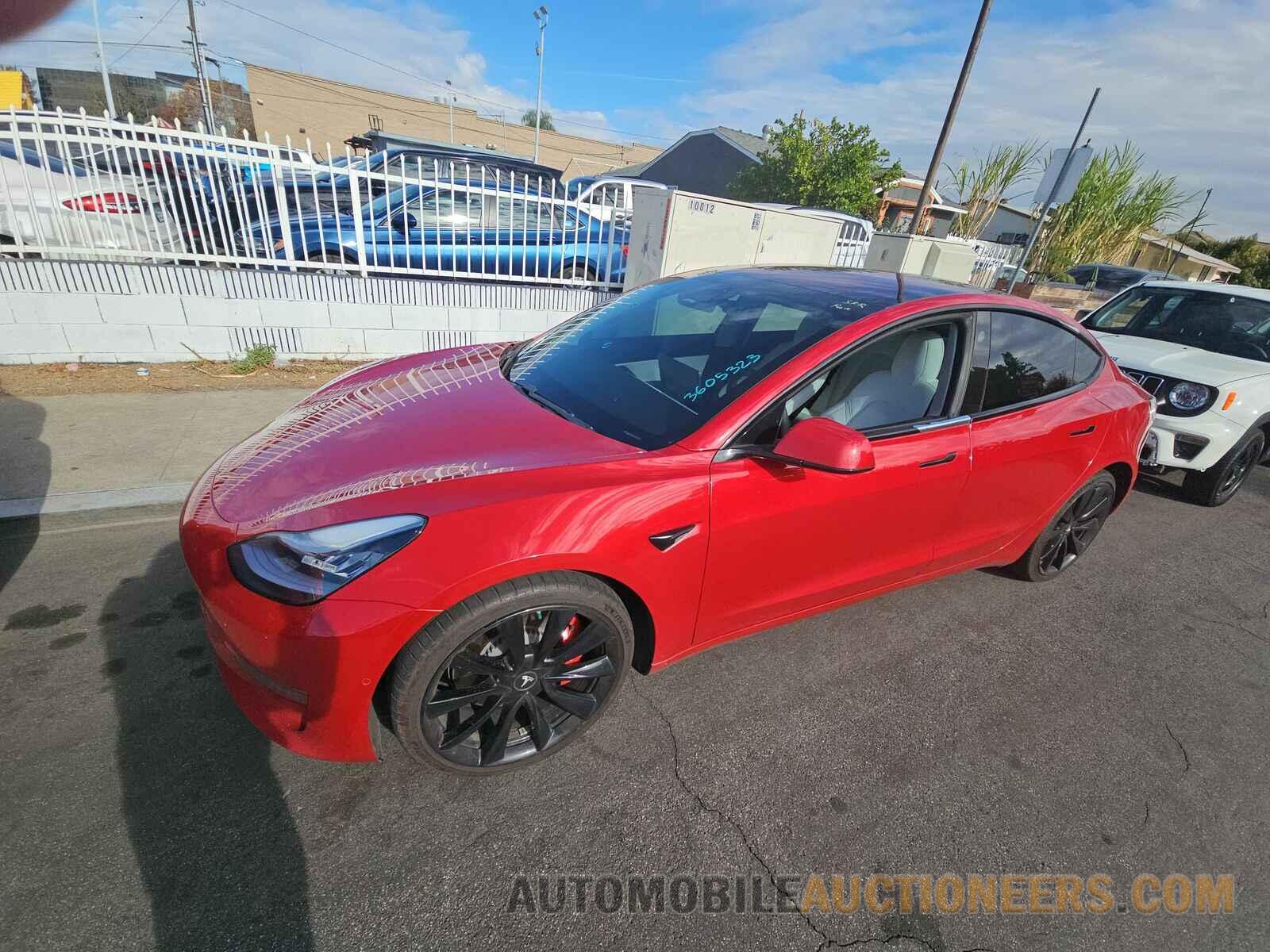 5YJ3E1EB3JF074742 Tesla Model 3 2018