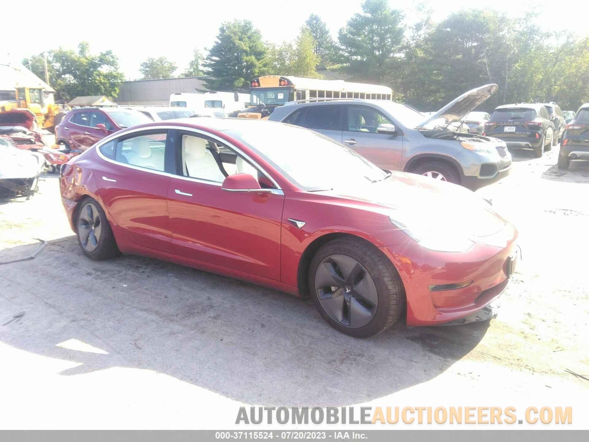 5YJ3E1EB3JF075048 TESLA MODEL 3 2018