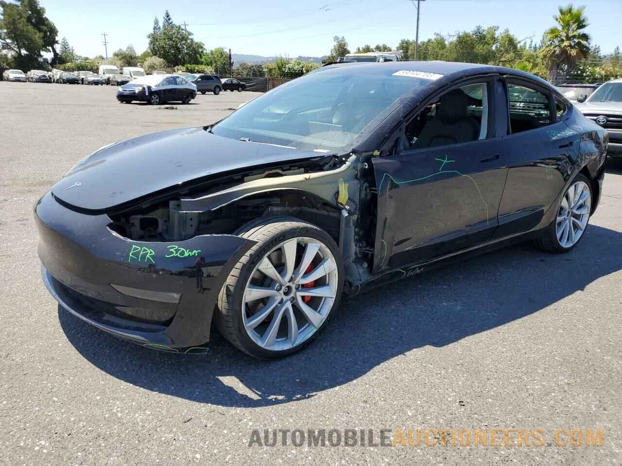 5YJ3E1EB3JF082680 TESLA MODEL 3 2018