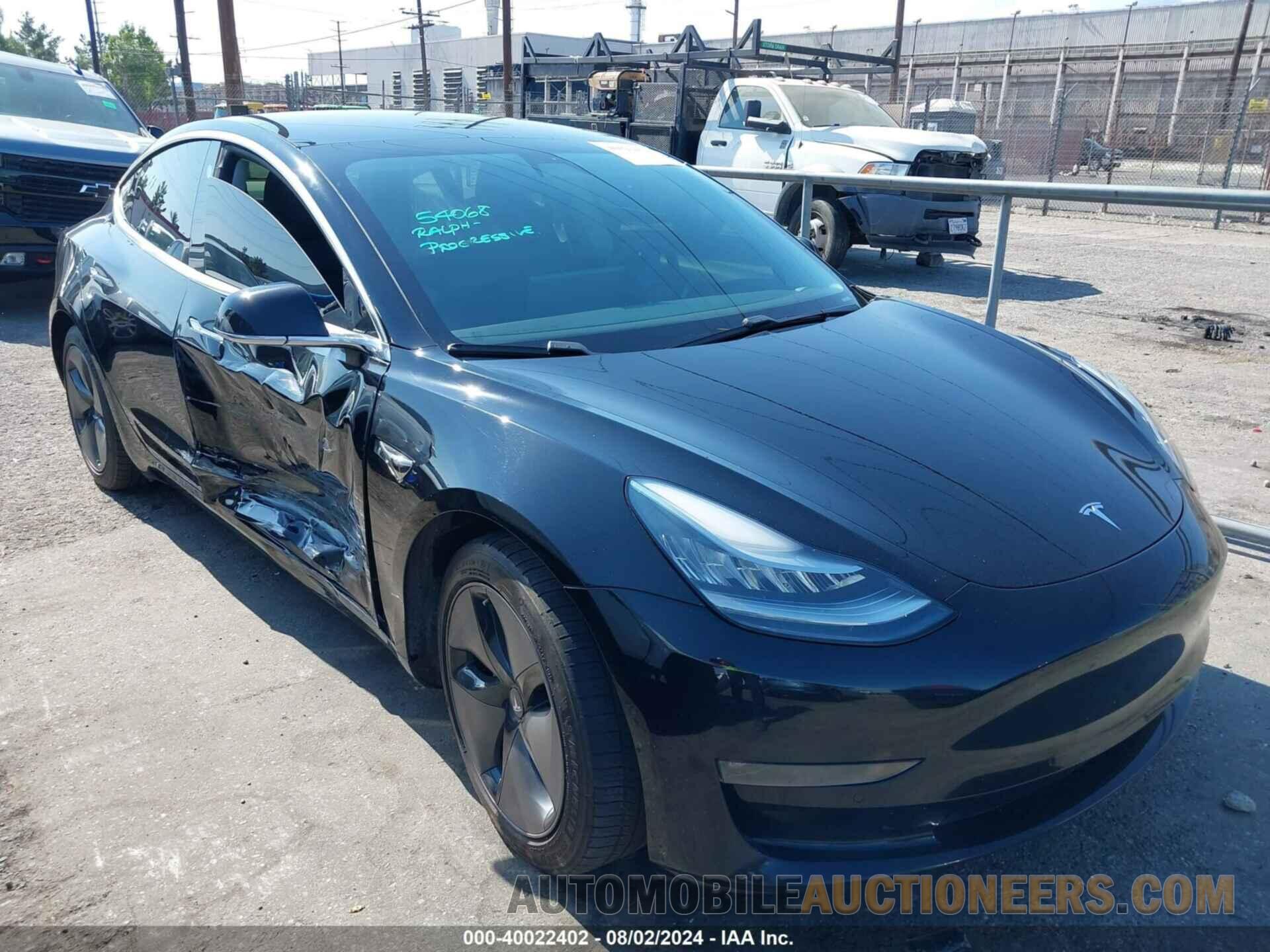 5YJ3E1EB3JF092965 TESLA MODEL 3 2018