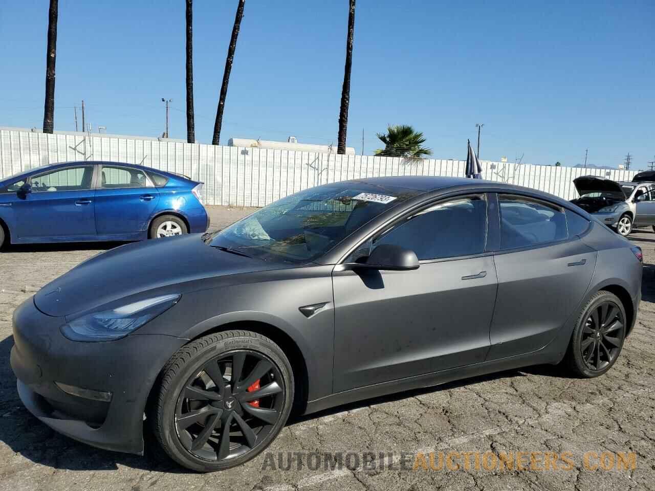 5YJ3E1EB3JF111935 TESLA MODEL 3 2018