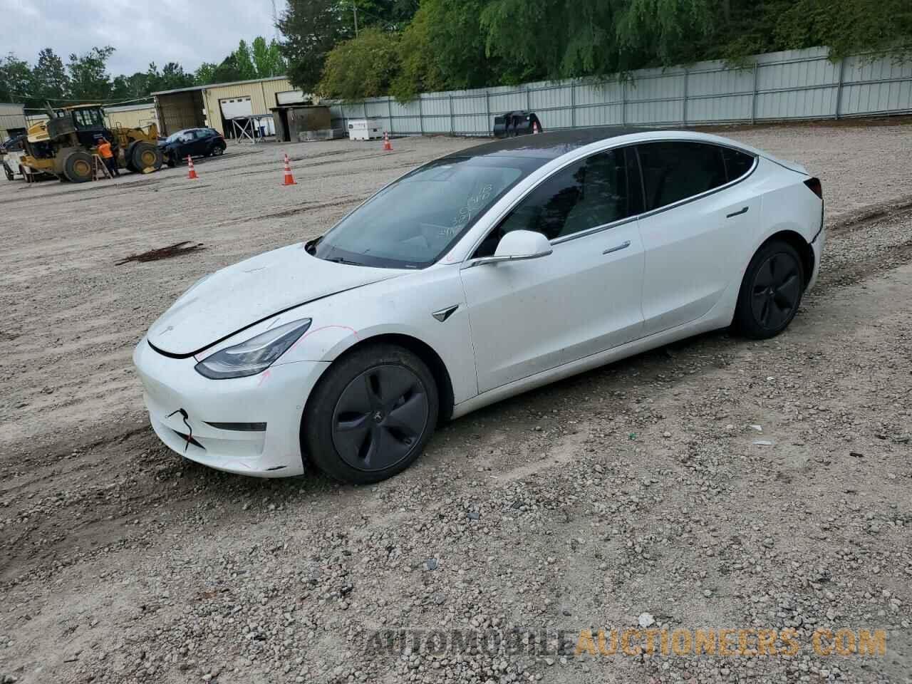 5YJ3E1EB3JF112910 TESLA MODEL 3 2018