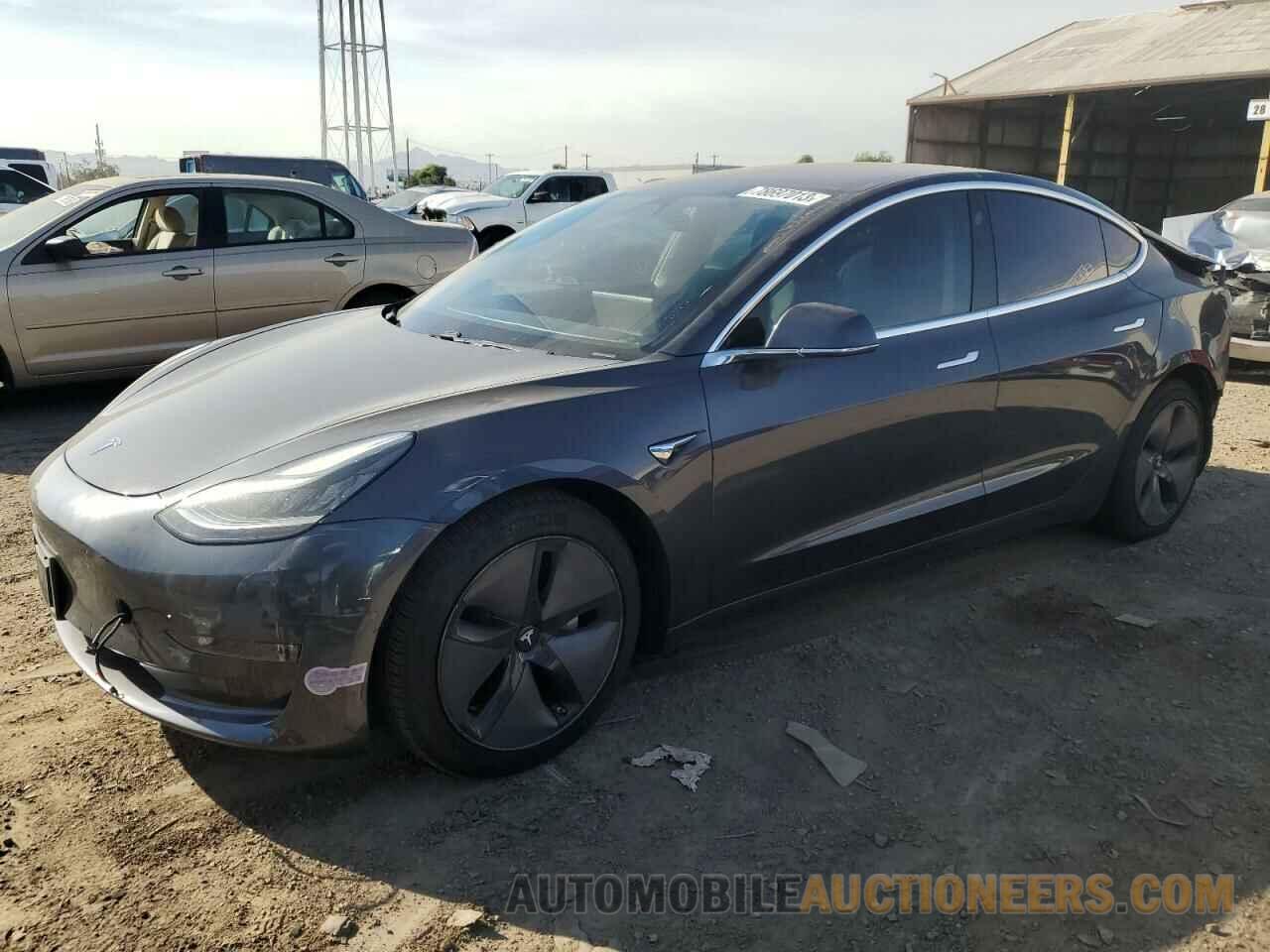 5YJ3E1EB3JF114446 TESLA MODEL 3 2018