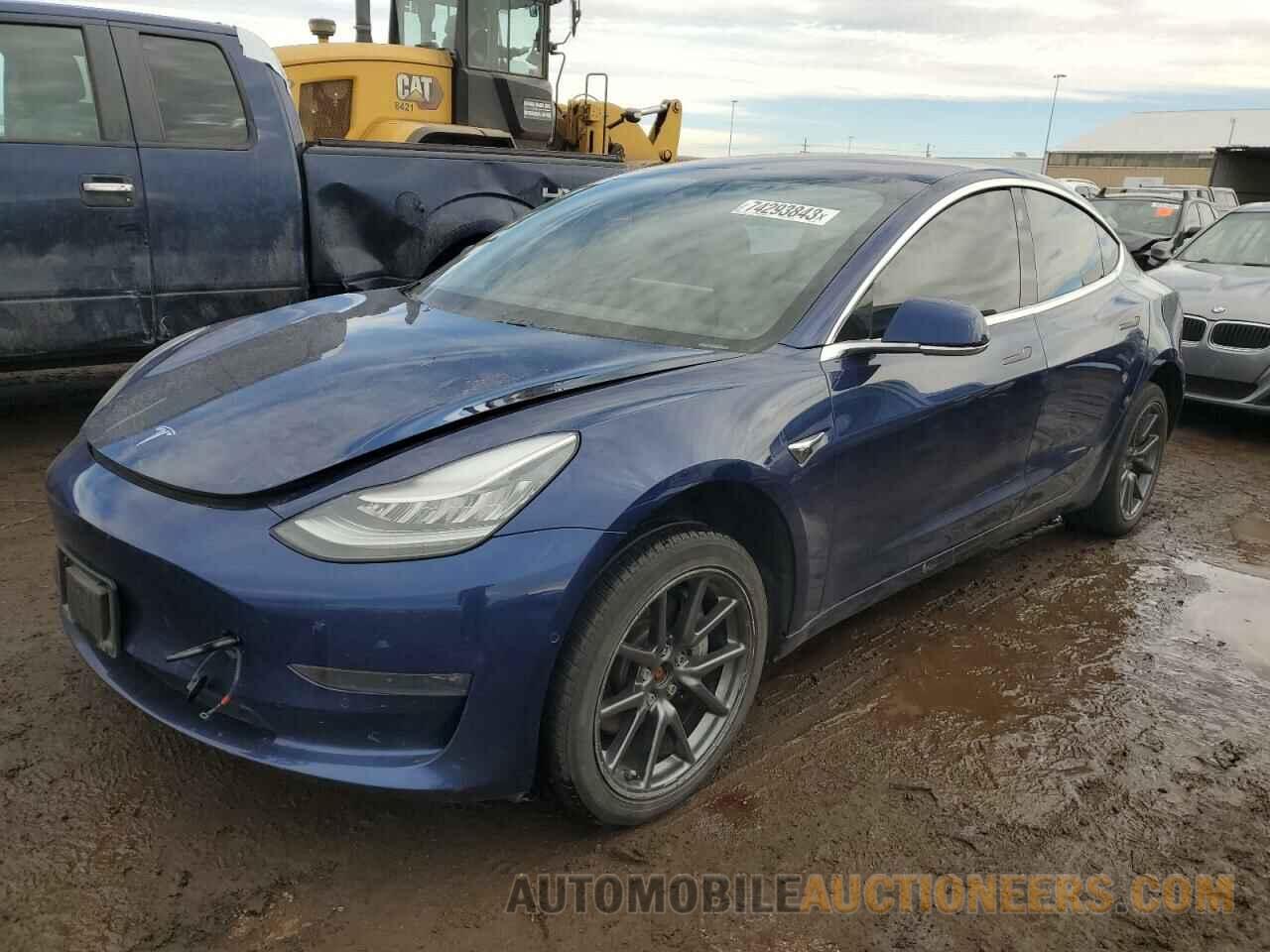 5YJ3E1EB3JF114981 TESLA MODEL 3 2018