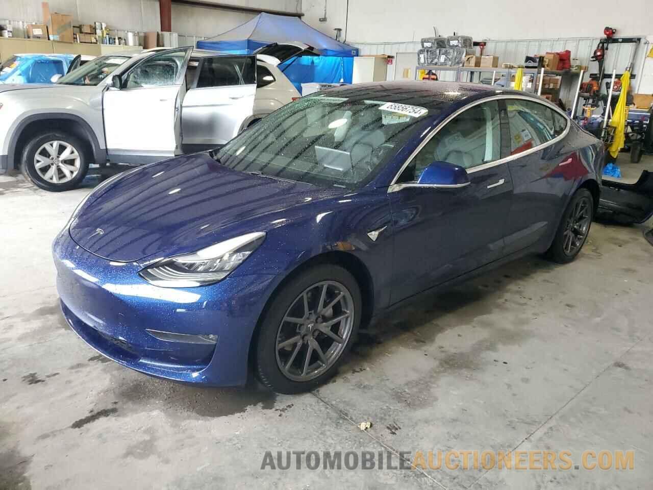 5YJ3E1EB3JF115192 TESLA MODEL 3 2018