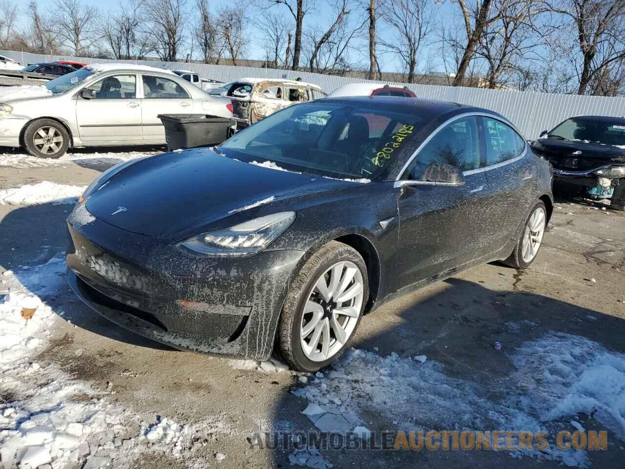 5YJ3E1EB3JF116455 TESLA MODEL 3 2018