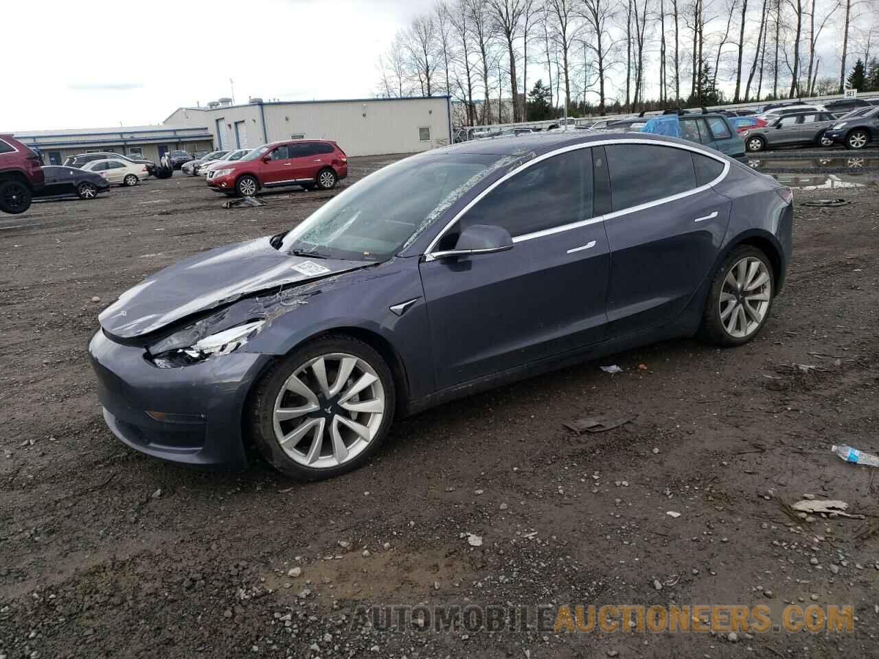 5YJ3E1EB3JF132445 TESLA MODEL 3 2018