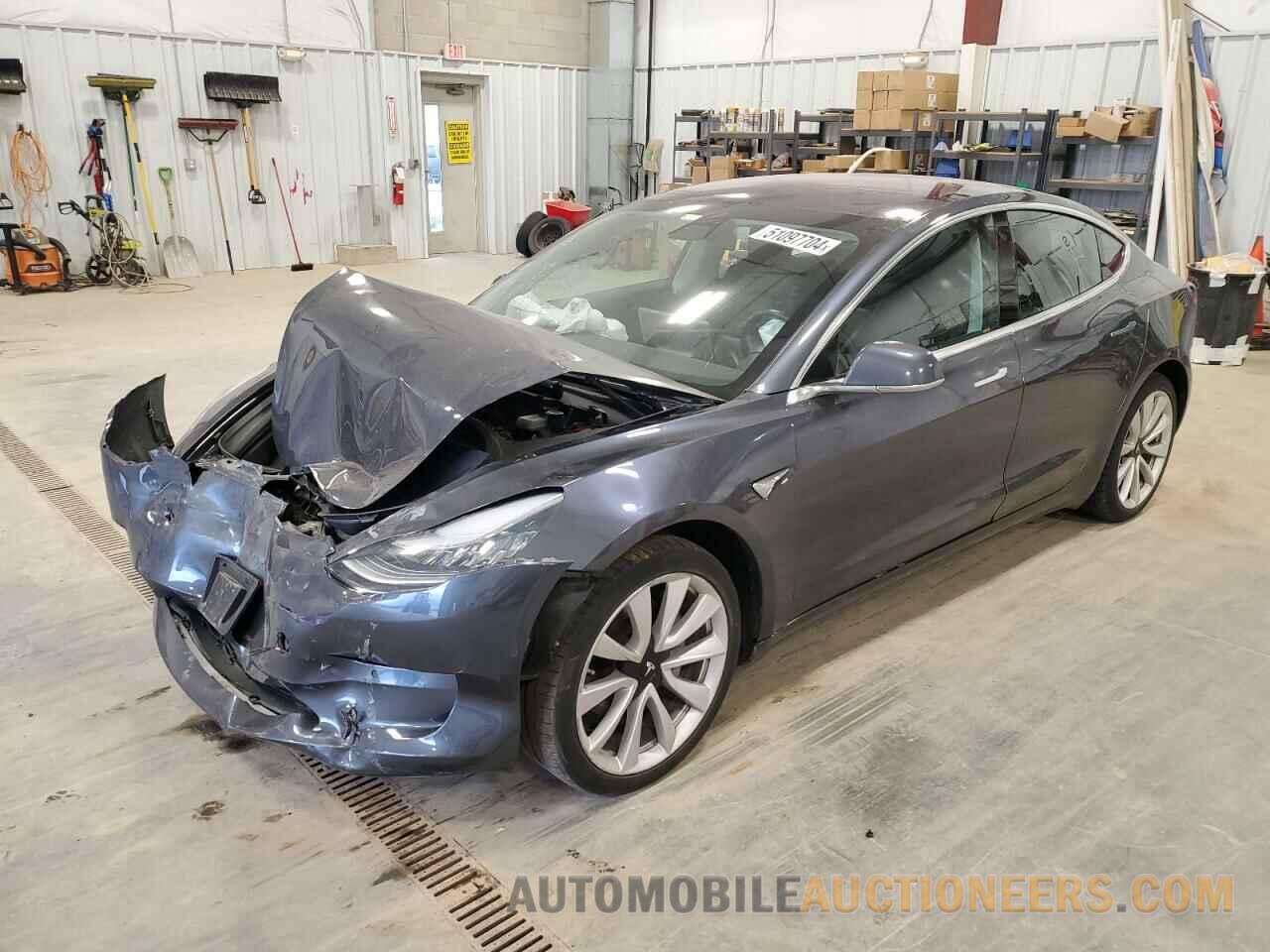 5YJ3E1EB3JF145308 TESLA MODEL 3 2018