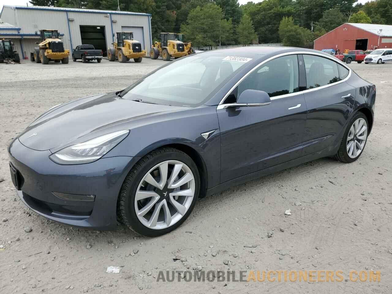 5YJ3E1EB3JF145521 TESLA MODEL 3 2018