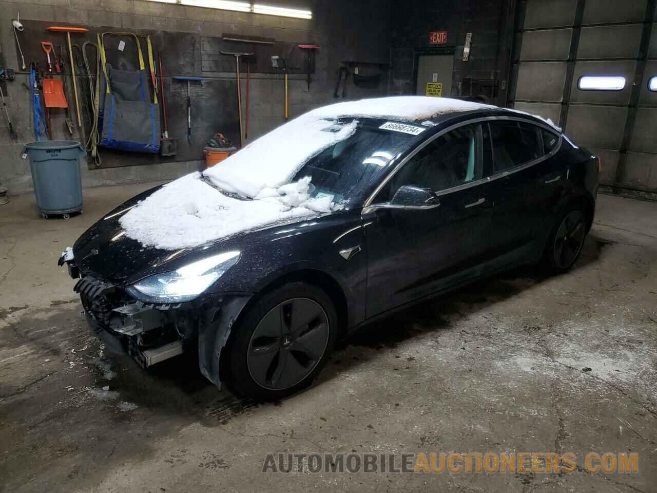 5YJ3E1EB3JF182682 TESLA MODEL 3 2018