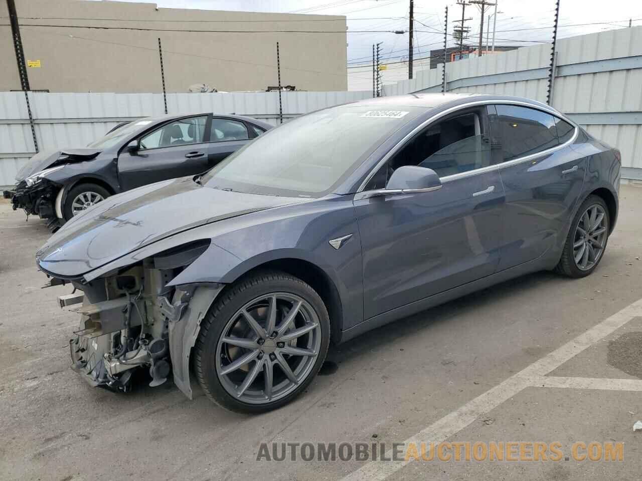 5YJ3E1EB3KF209672 TESLA MODEL 3 2019