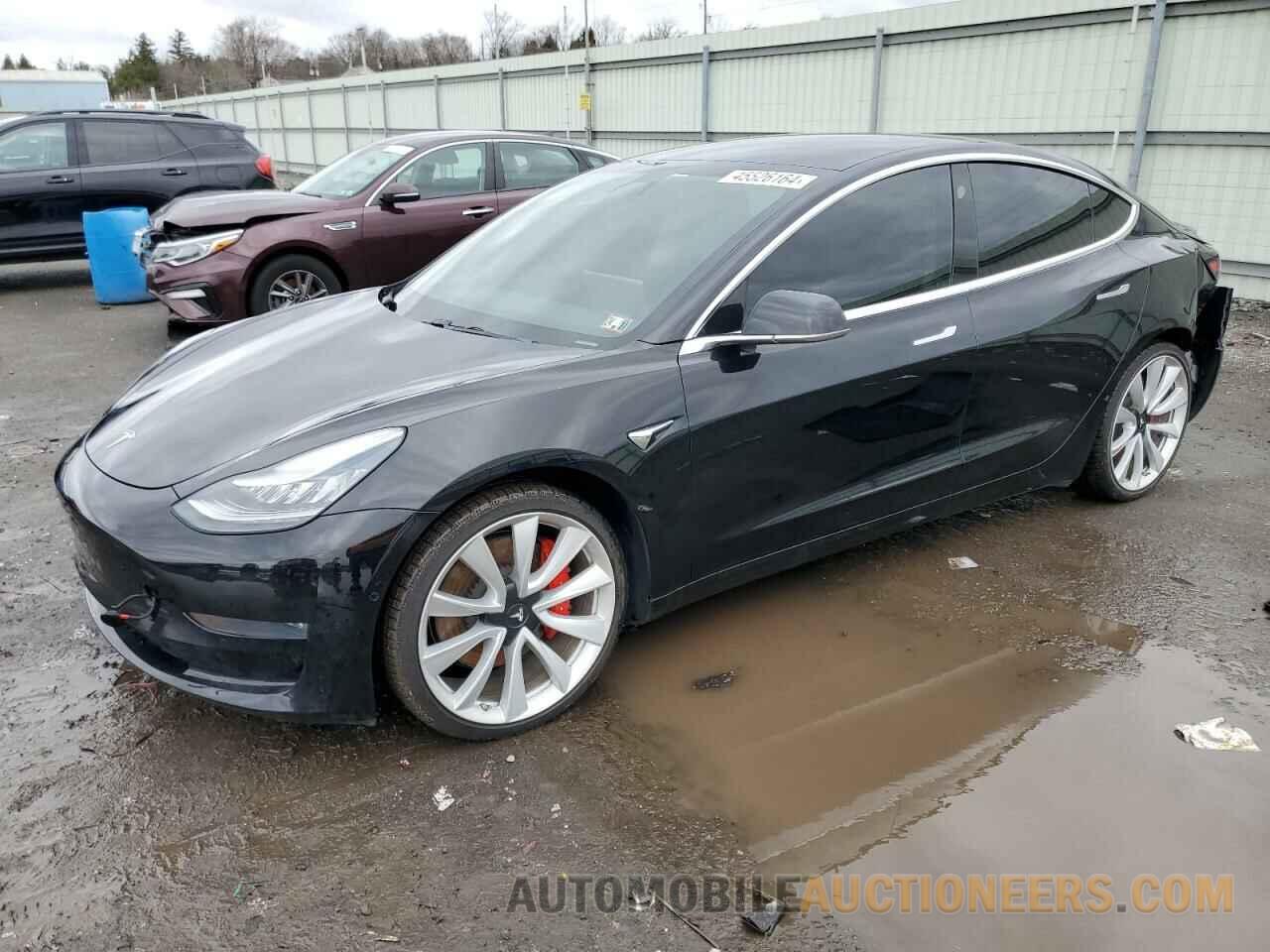 5YJ3E1EB3KF237326 TESLA MODEL 3 2019