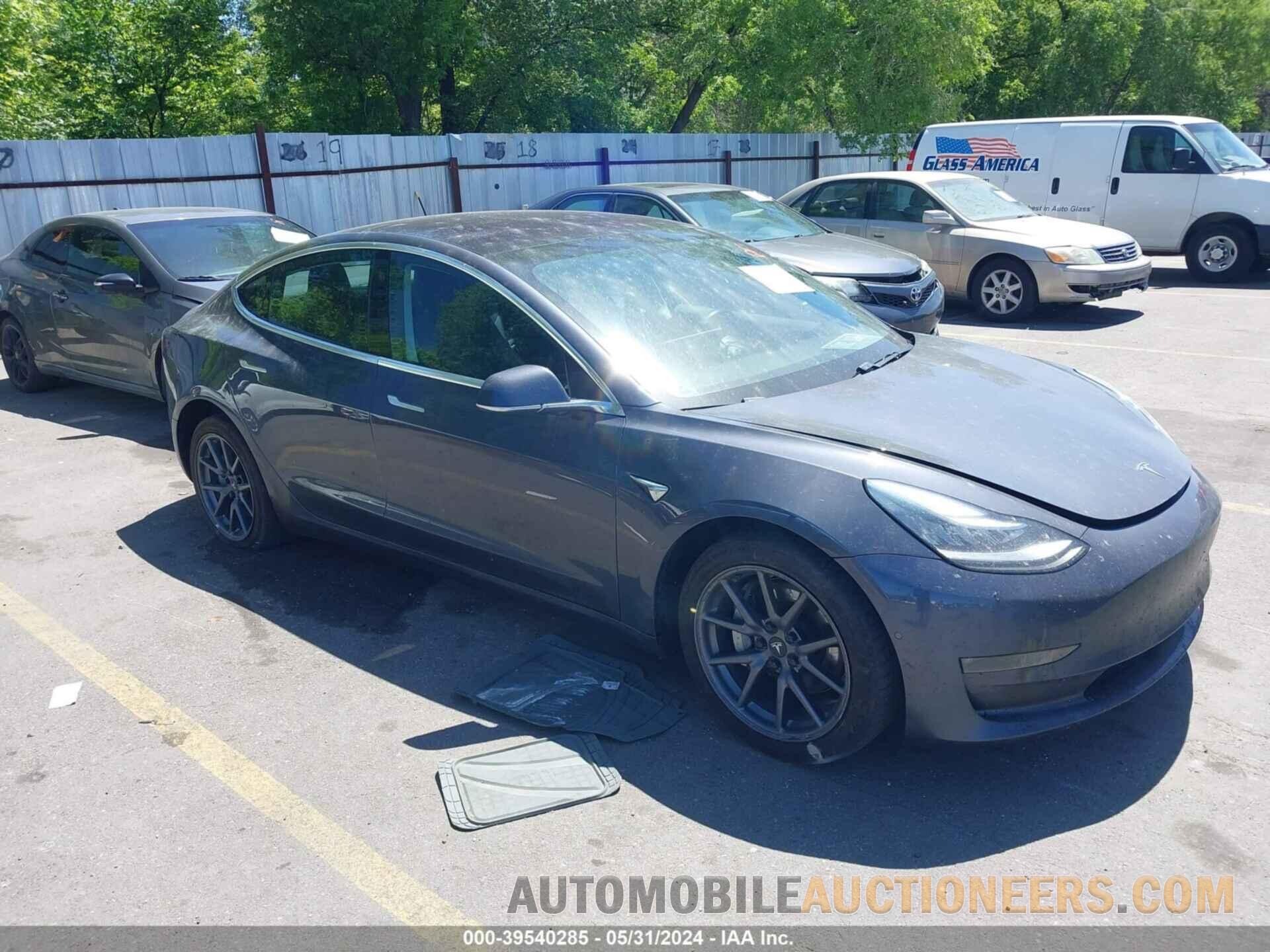 5YJ3E1EB3KF359619 TESLA MODEL 3 2019