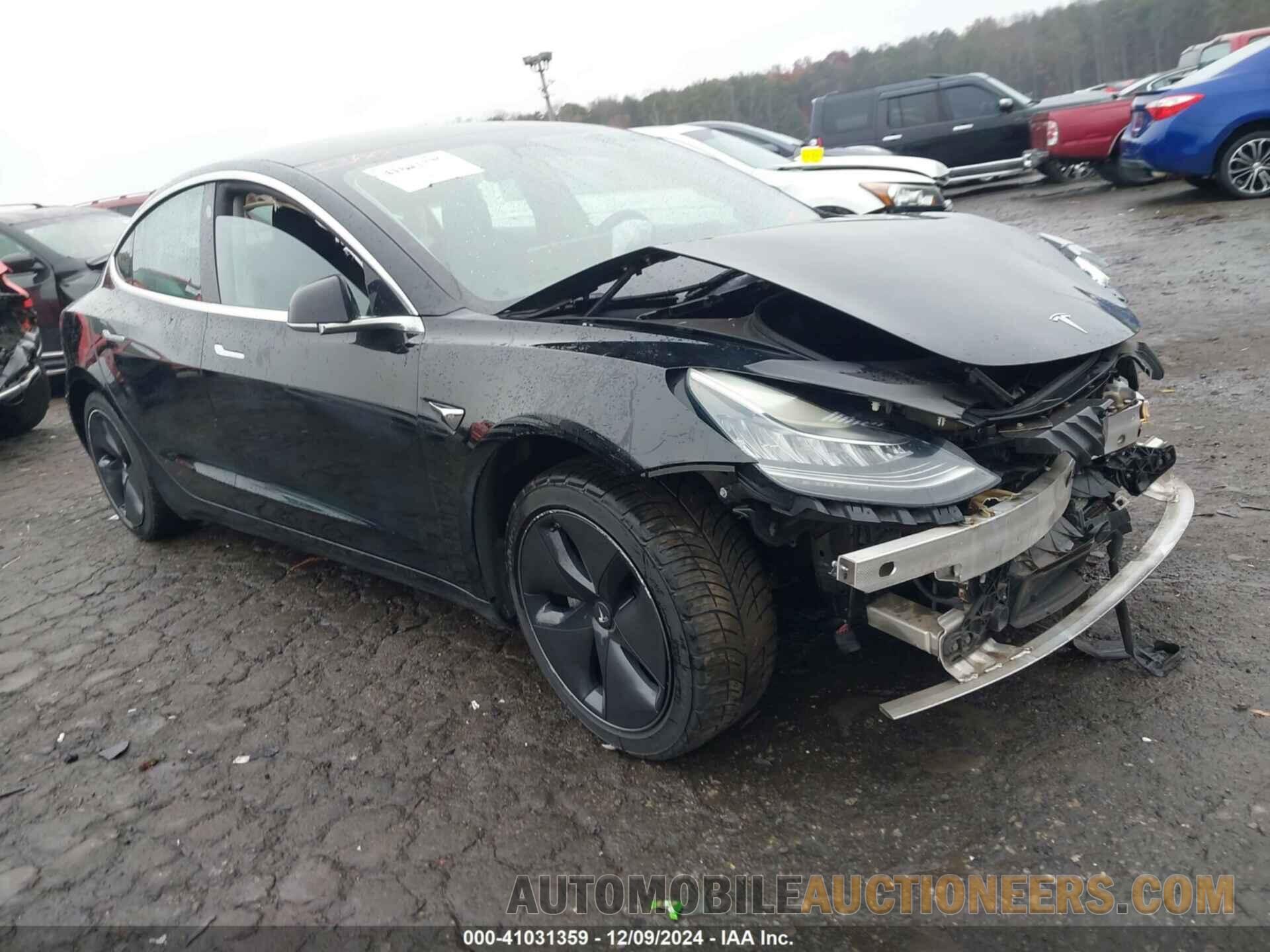 5YJ3E1EB3KF385024 TESLA MODEL 3 2019