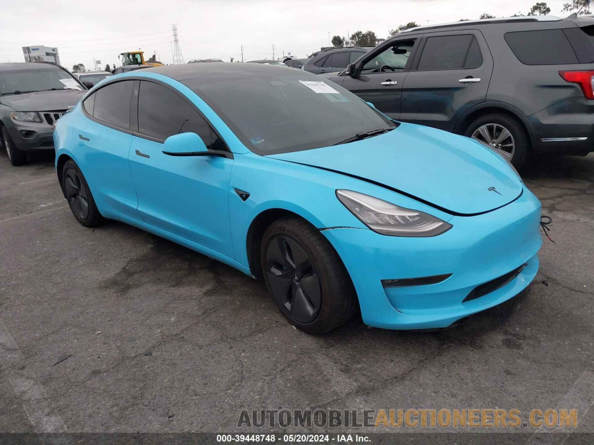 5YJ3E1EB3KF387968 TESLA MODEL 3 2019