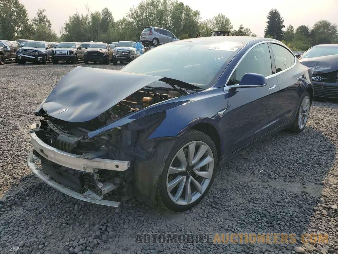 5YJ3E1EB3KF389977 TESLA MODEL 3 2019