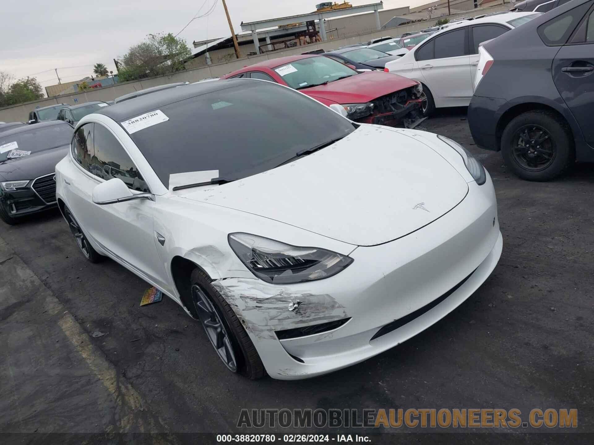 5YJ3E1EB3KF406809 TESLA MODEL 3 2019