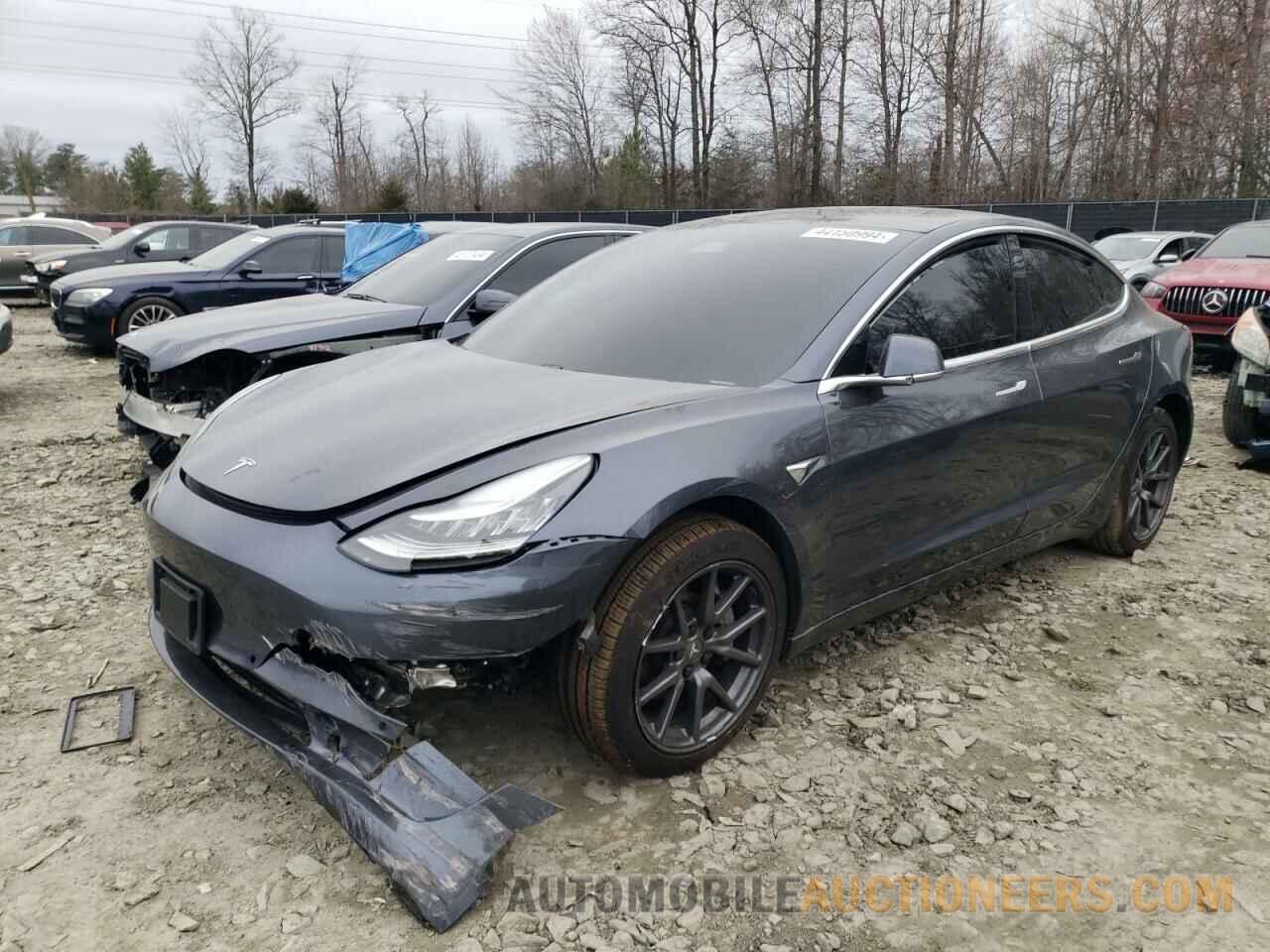 5YJ3E1EB3KF442001 TESLA MODEL 3 2019