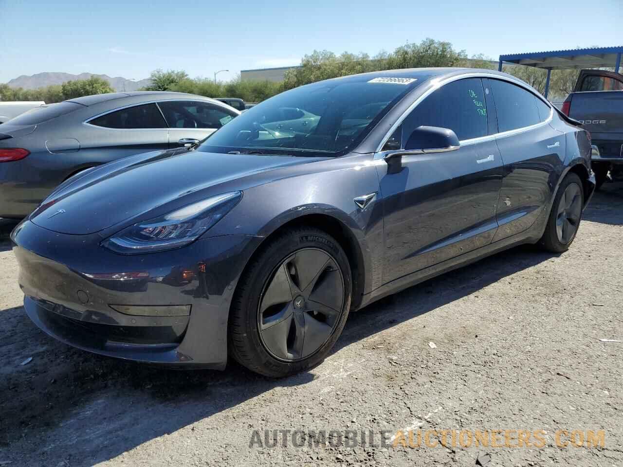 5YJ3E1EB3KF453158 TESLA MODEL 3 2019