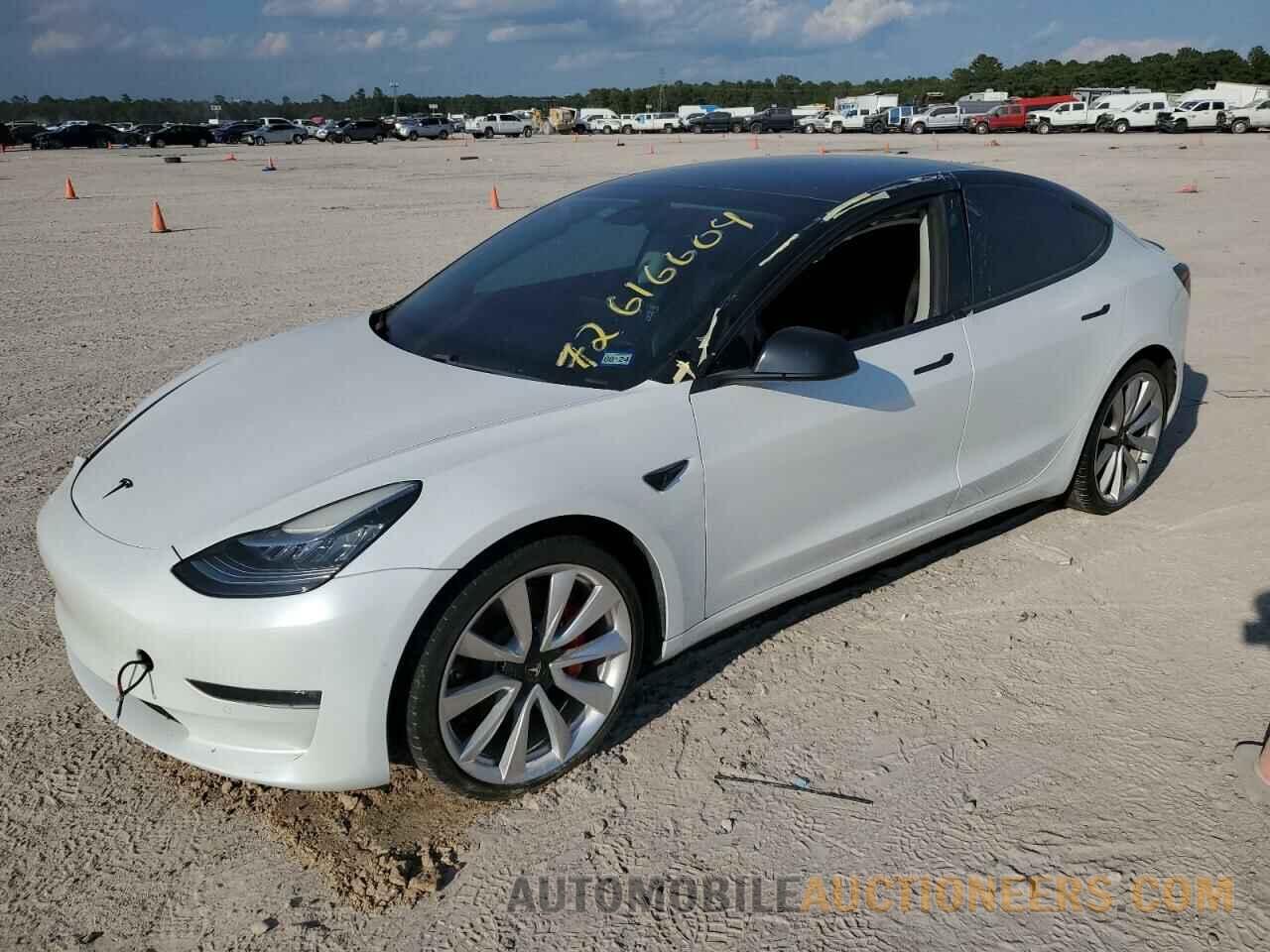 5YJ3E1EB3KF487228 TESLA MODEL 3 2019