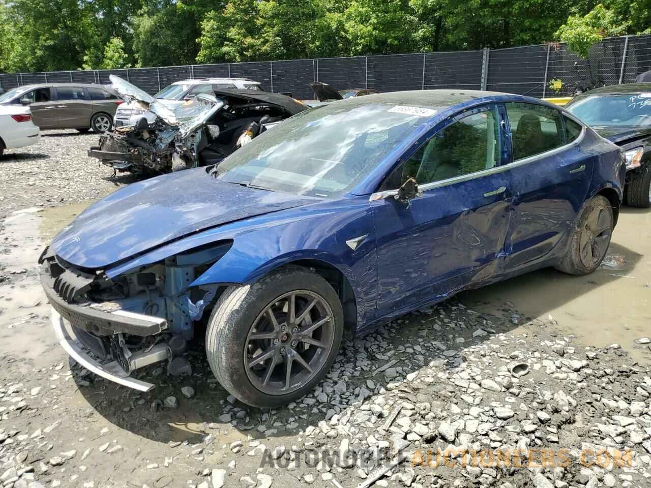 5YJ3E1EB3KF533396 TESLA MODEL 3 2019