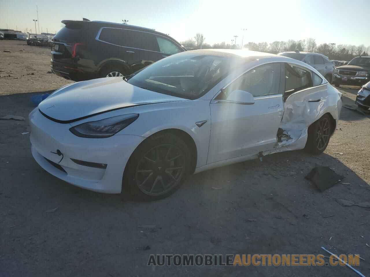 5YJ3E1EB3LF622046 TESLA MODEL 3 2020