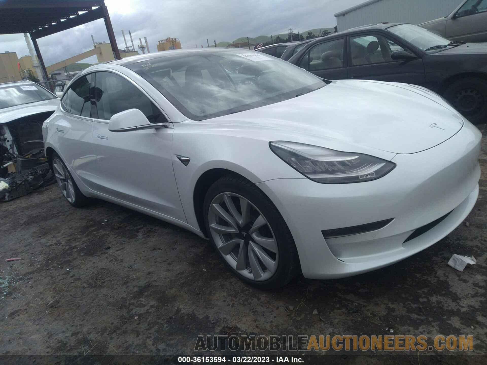 5YJ3E1EB3LF638666 TESLA MODEL 3 2020