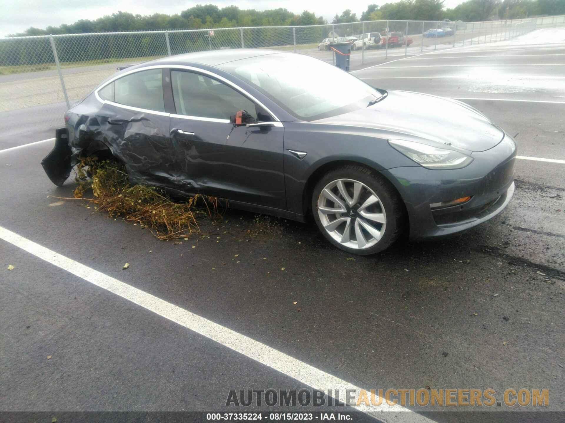 5YJ3E1EB3LF646430 TESLA MODEL 3 2020